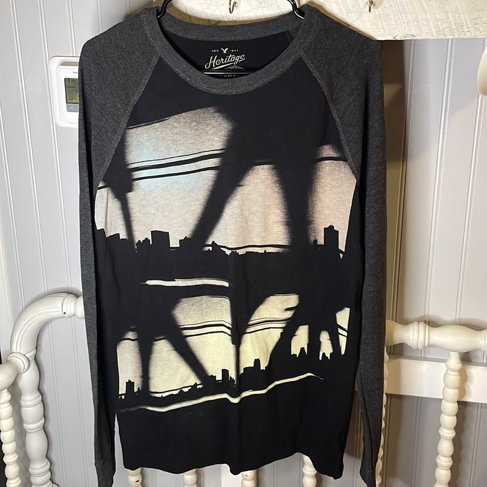 American Eagle thermal shirt